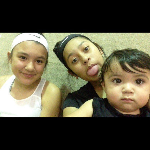 Meet your Posher, Ruth - Picture 1 of 1